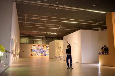 Künste im Dialog zur aktuellen Ausstellung „Republik Hüseyin“ am Do, 9.11. | 15:30